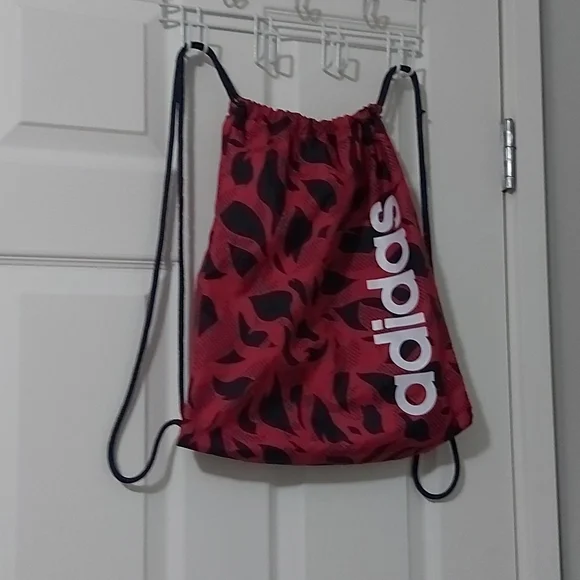 Adidas drawstring backpack - Picture 1 of 4